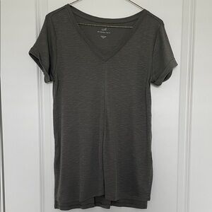 J. Jill Slate V-Neck Short Sleeve Tee